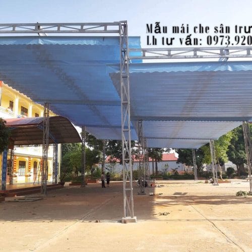 mái bạt che sân trường