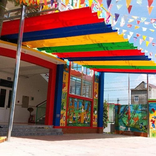 mái xếp trường học