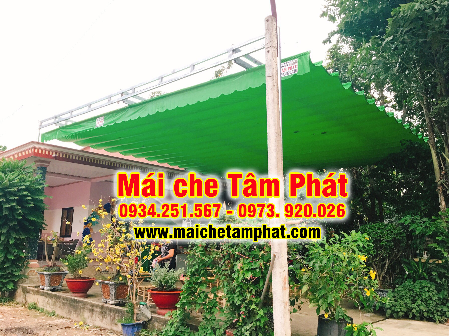 Mái xếp lượn sóng, mái bạt kéo che nắng mưa ngoài trời bền đẹp tại Đồng Nai