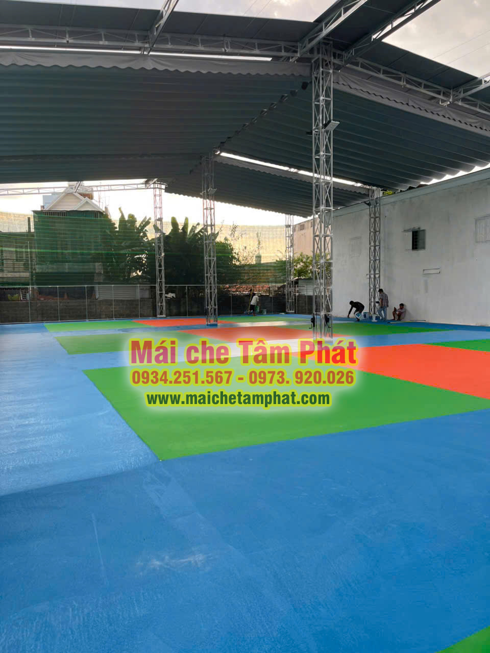 Thi công làm mái che sân Pickleball ngoài trời ở Dĩ An Bình Dương