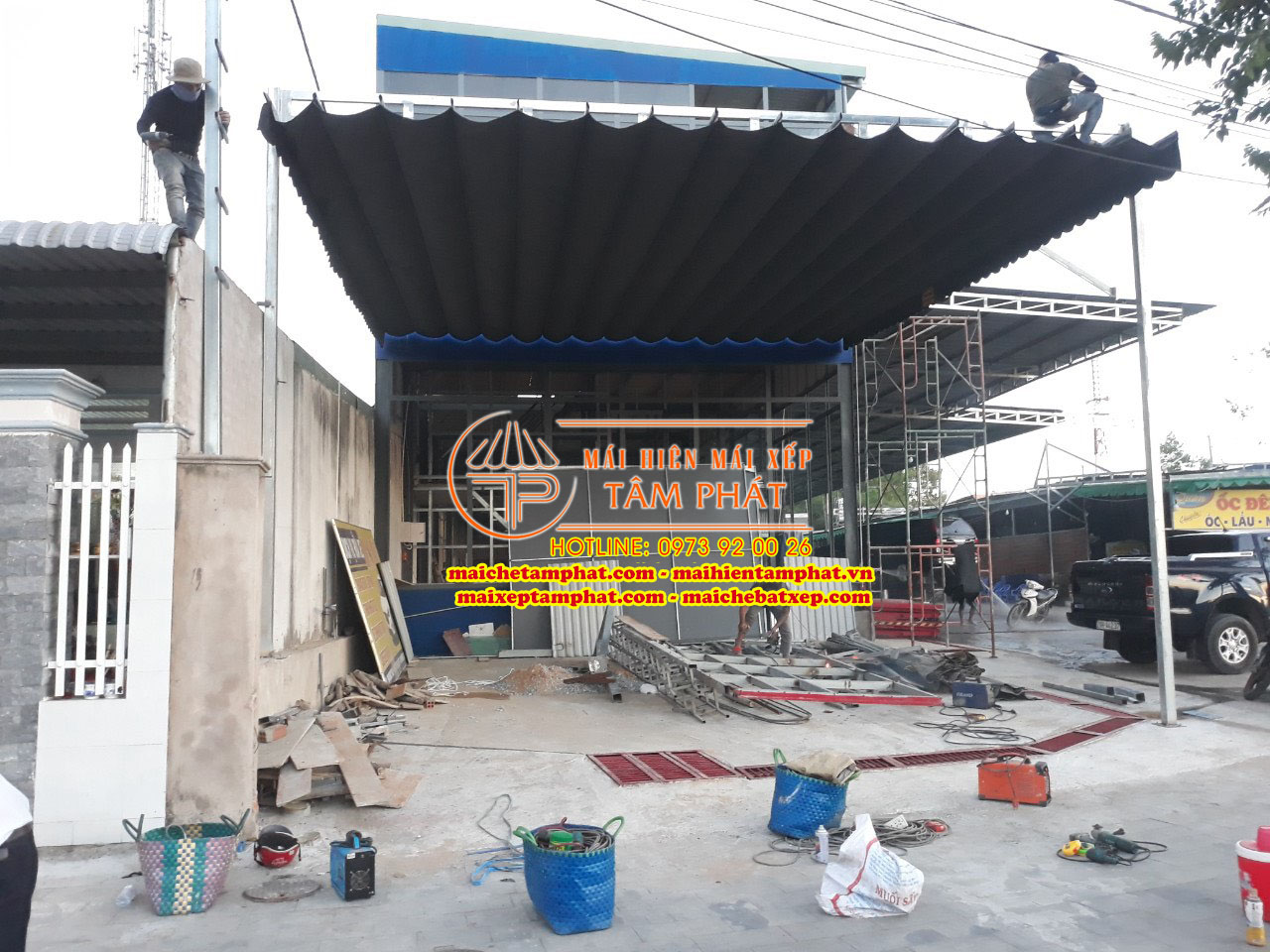 Mái che Tâm Phát nhận sửa bạt, thay bạt Mái xếp, mái che di động giá rẻ ở Bến Cát, Bình Dương