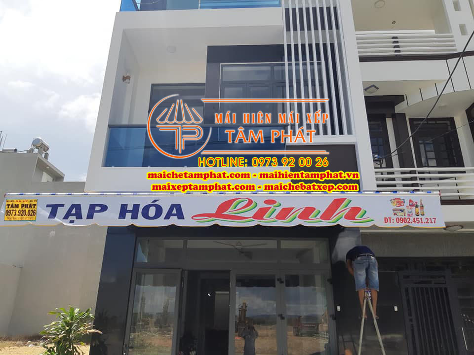 Mái hiên di động quay tay - mái che Tâm Phát